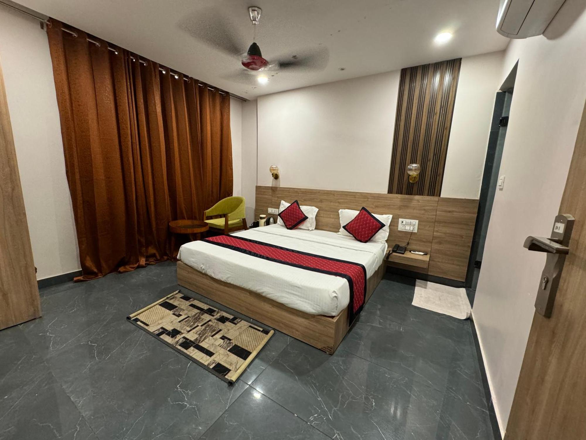 Namay Inn By T And M Hotels Haridwār Extérieur photo